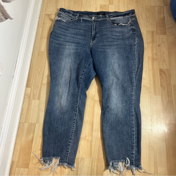 Judy Blue Denim - Judy Blue Womens high-waist, relaxed-fit, raw-hem denim jeans Size 22W